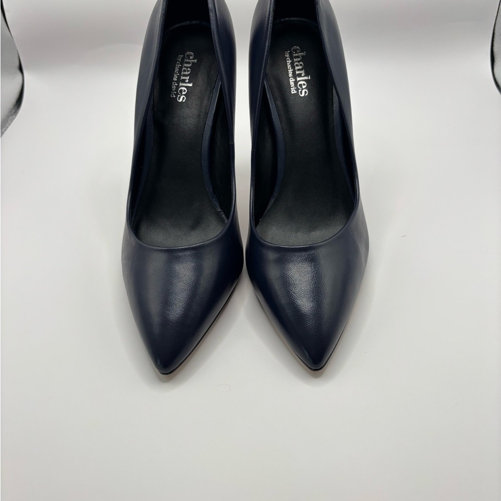 Charles by Charles David Black High Heel Pumps size 7.5